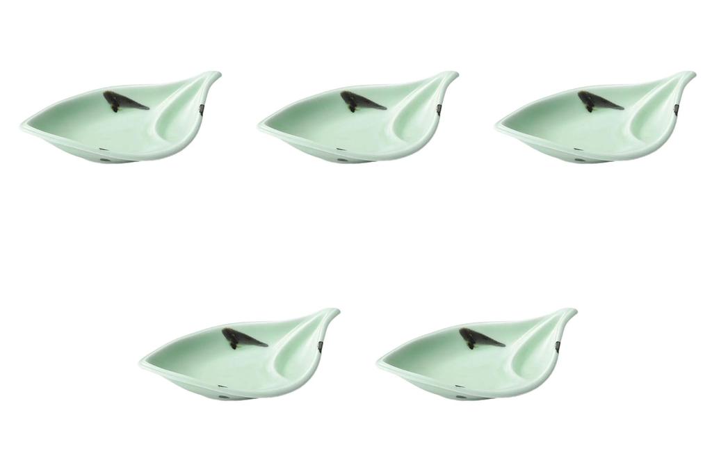 Set of 5 Green Leaf Chiyo Mouth Plates x x Divided Plates by Setomonohonpo [23 13.5 4.5 cm]