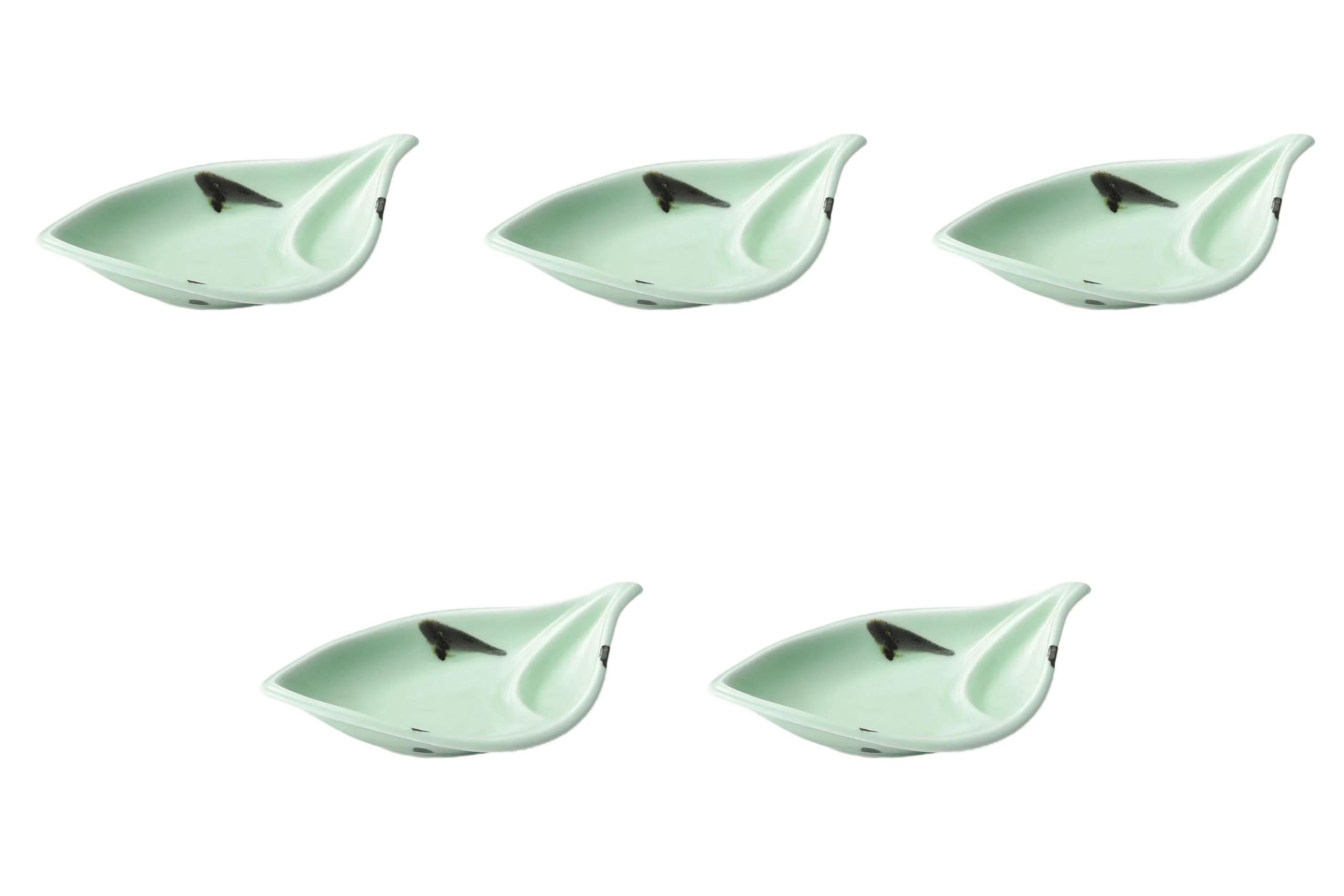 

Set of 5 Green Leaf Chiyo Mouth Plates x x Divided Plates by Setomonohonpo [23 13.5 4.5 cm] зелёный