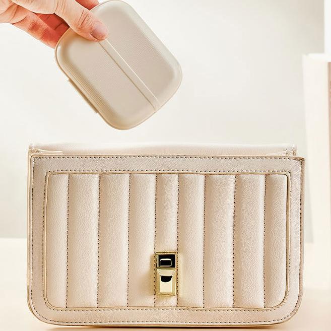 Invisible Braces Box Put Orthodontic Retainer Storage Box Invisalign Orthodontic Portable Denture Storage Box Cleaning