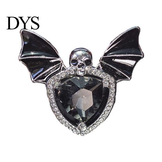 Durable Alloy Air Freshener Halloween Car Vent Clip, Metallic Skull Bat Automotive Interior Decoration Charm, Cool Auto Aroma Diffuser for Gothic