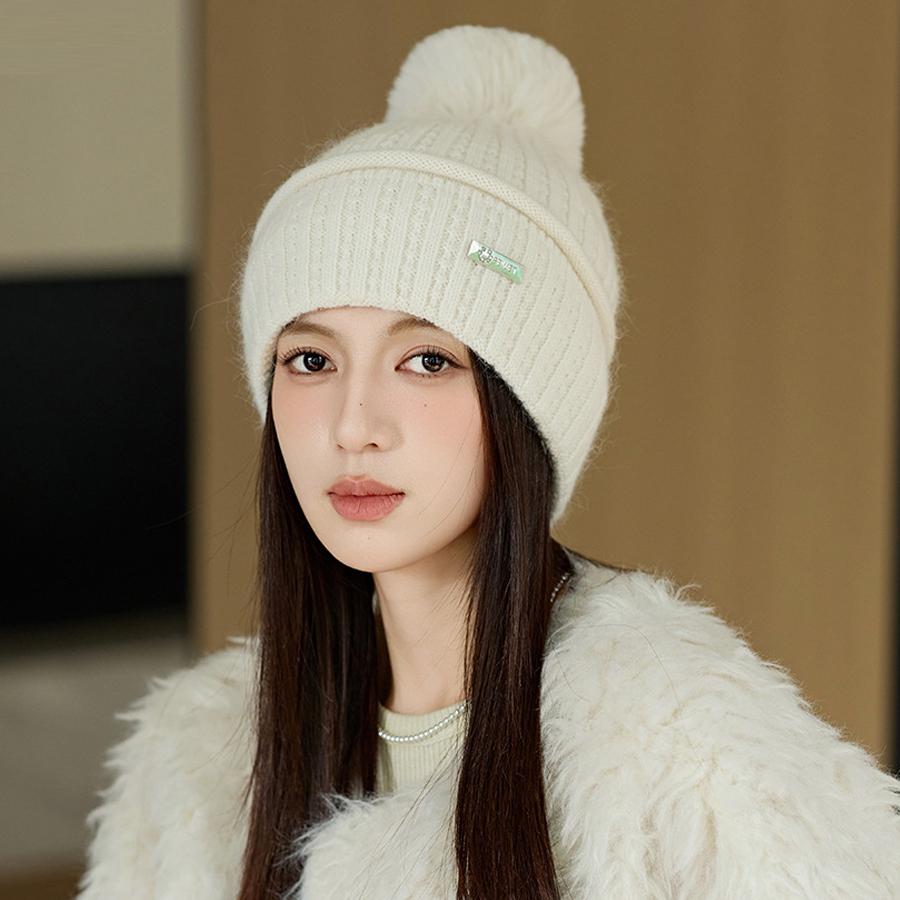 

Женская осенне-зимняя толстая эластичная меховая вязаная шапка с шариками, однотонная шерстяная шапка для защиты ушей белый