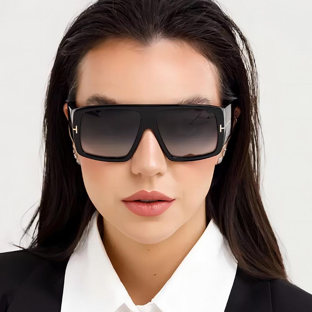 Vintage Oversized Square Fashion Punk Sunglasses Women Men Big Frames Design Sun Glasses UV400 Shade Eyeglasses De Sol Oculos