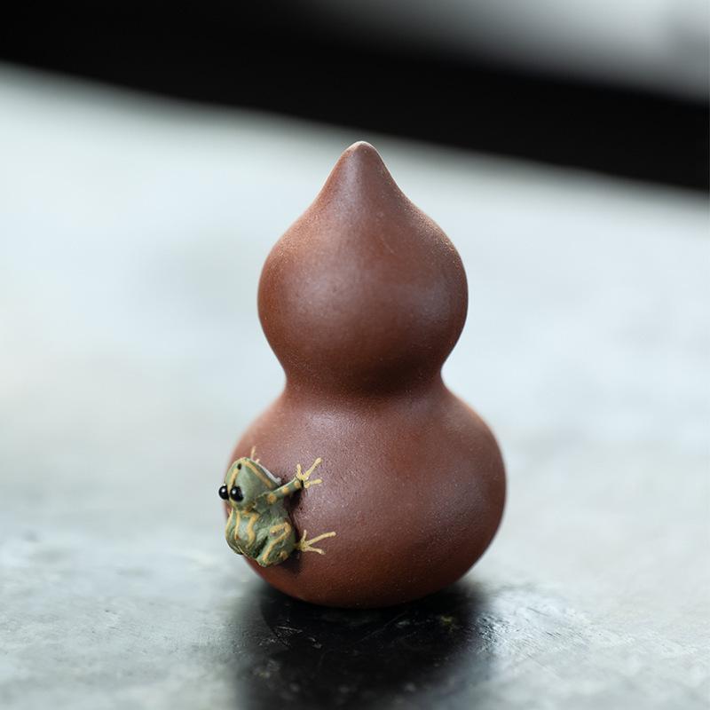 Yixing Zisha Water Spraying Frog Gourd Tea Pet Vintage Tea Sculpture Tea Figurine Play Toys Tea Statue Ornaments Supplies Craft