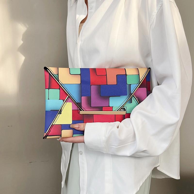 Fashionable Colorful Pu Handheld Clutch Bag For Women Stylish Casual Summer Use