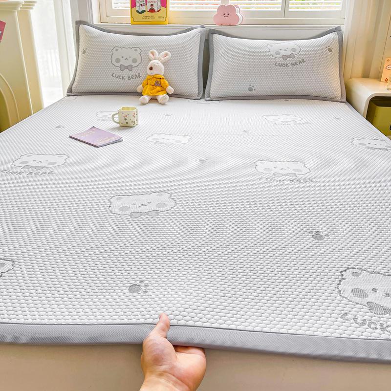 Summer Nude Ice Silk Cooling Mat Set: 3-Piece, Soft, Machine-Washable, A-Class Fitted Sheet