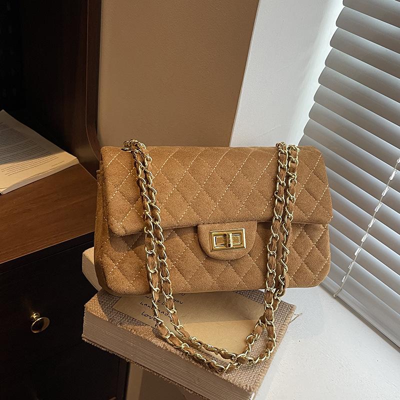 1Pc Ersatile Fashion Niche Large-capacity Tote Bag New Chain Diamond Shoulder Bag High-end Small Fragrant Messenger Bag