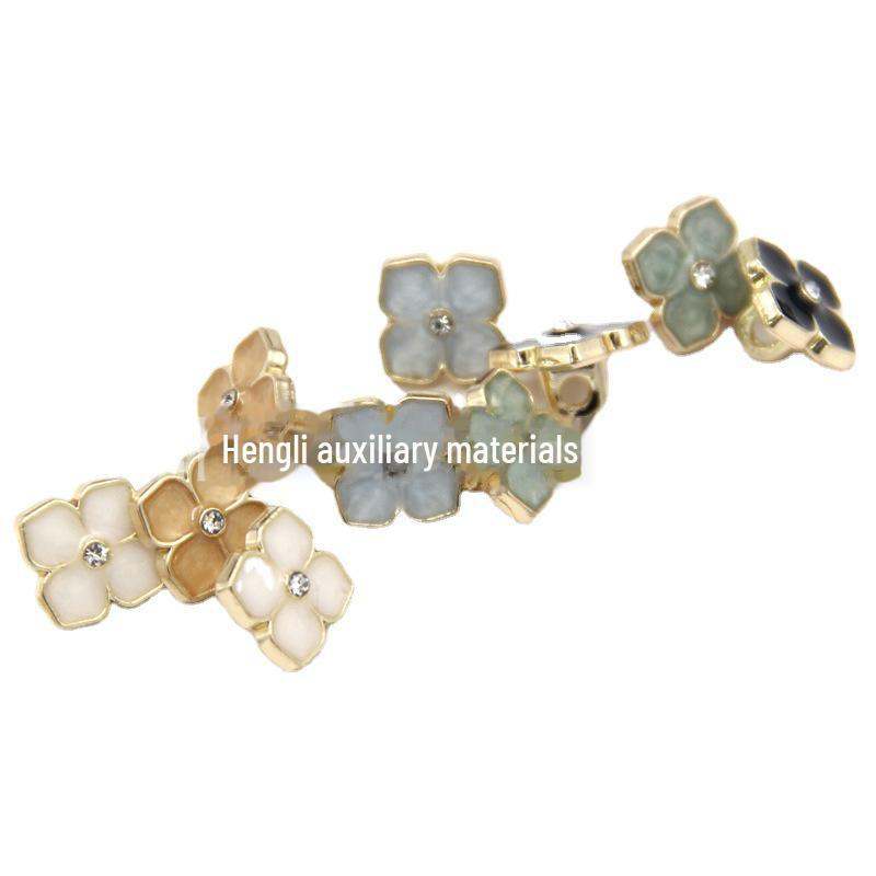 Four-Leaf Clover Flower Zinc Alloy Shirt Buttons (Oil-Dot Design)