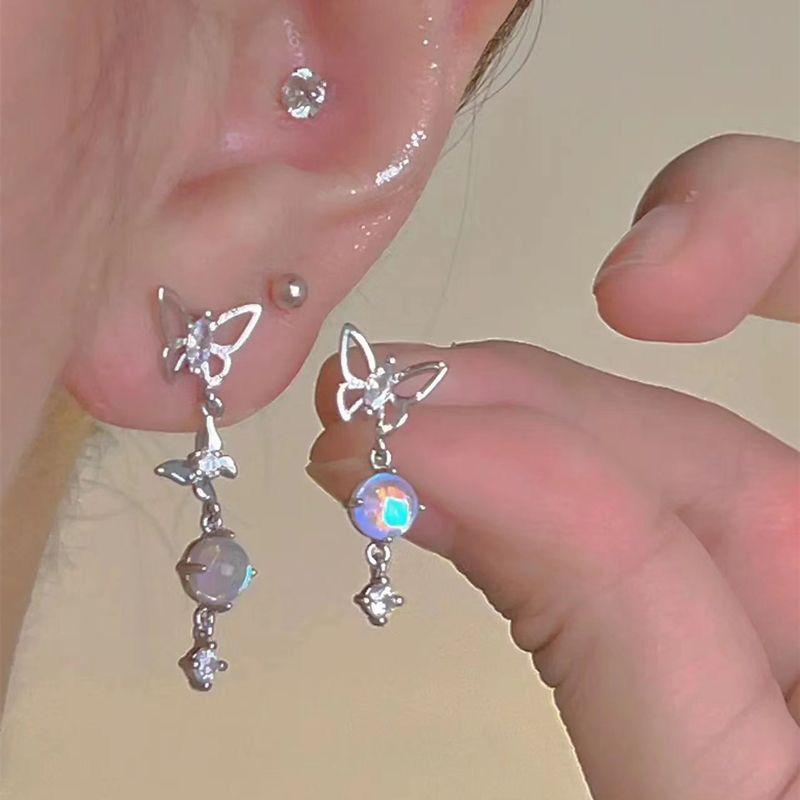 Lychee Jelly Powder Mosquito Coil Ear Clips: Elegant Chinese Style Moisturizing Earrings for Women