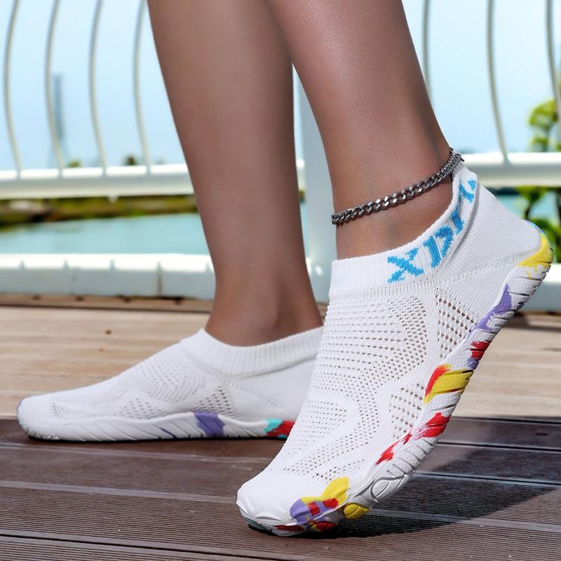 

Mens Beach Shoes Summer New Breathe Soft Comfort Mesh Five Finger Antiskid Upstream Shoes Couples Vacation Diving Water Shoes 35 белый