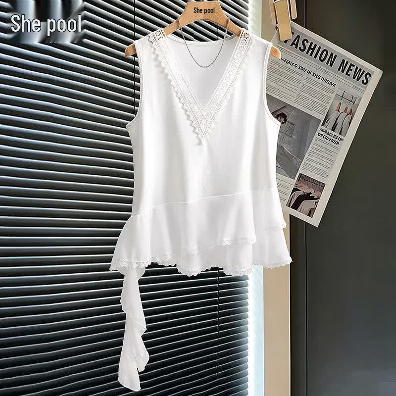 Women s V-Neck Lace Trim Ruffle Hem Tank Top L