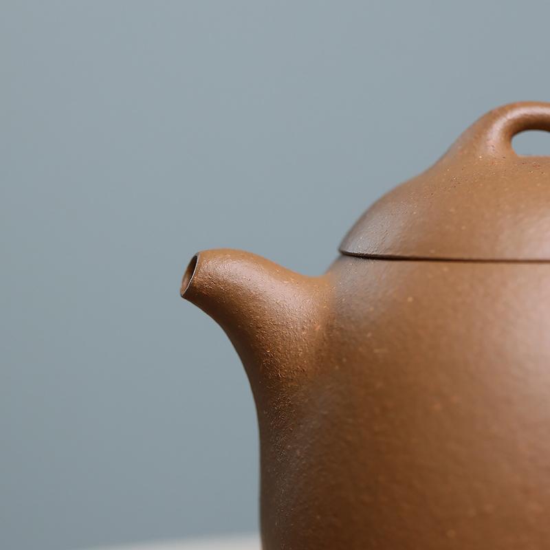 130ml Yixing Purple Clay Teapot Famous Handmade Tea Pot Raw Ore Section Mud Kettle Chinese Zisha Teaware Tea Ceremony Gifts