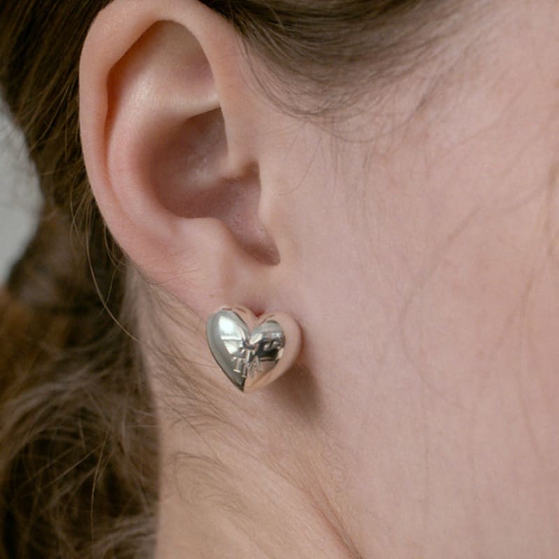 Tatiana (925 Silver) Bulky Emblem Heart One-Touch Earrings EC3011