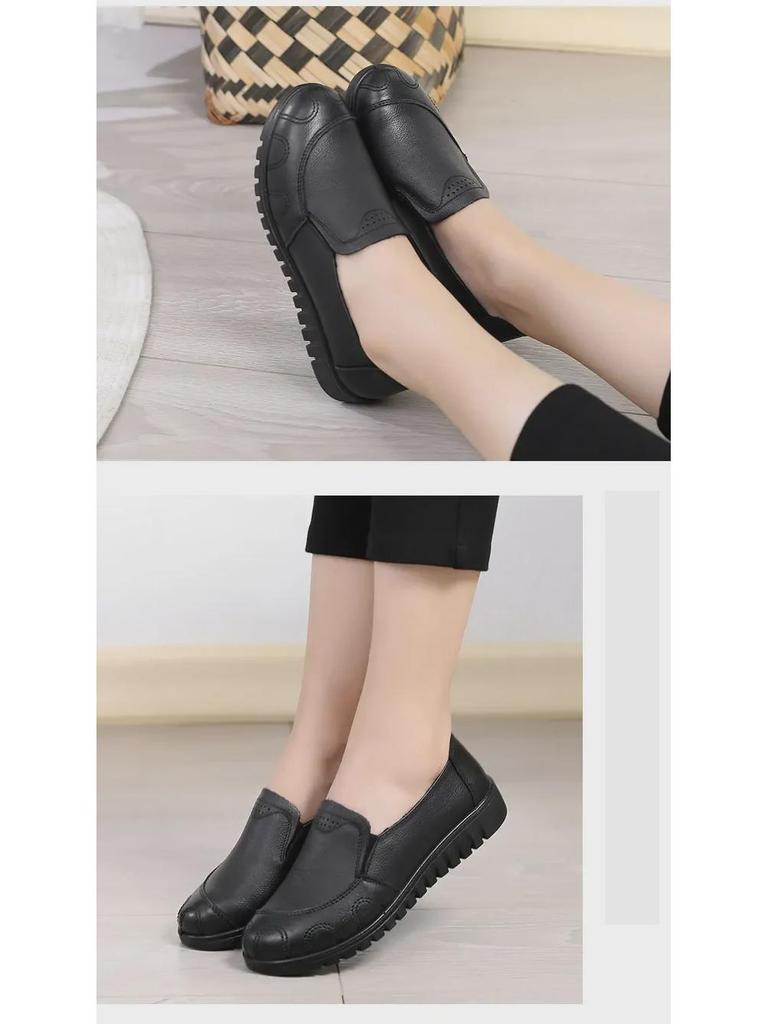 Stylish Flat Heel Soft Sole Shoes for Elderly Women