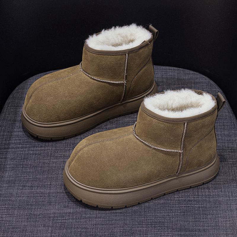 Snow boots women's 2025 winter new big head cute snow boots casual fashion velvet thickened cold-proof bread boots