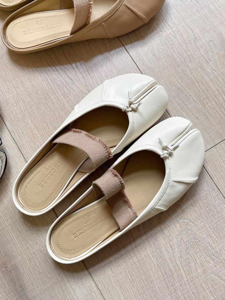 Upgraded version~ 2024 silver pig's trotters split-toed shoes women's summer flat-bottomed bag head half slippers wear soft-soled women's cool slippe