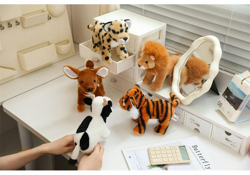 Crawl Simulation Plush Toy: Deer, Raccoon, Fox, Panda Animal Figures - Desk Companion & Ornament Gift