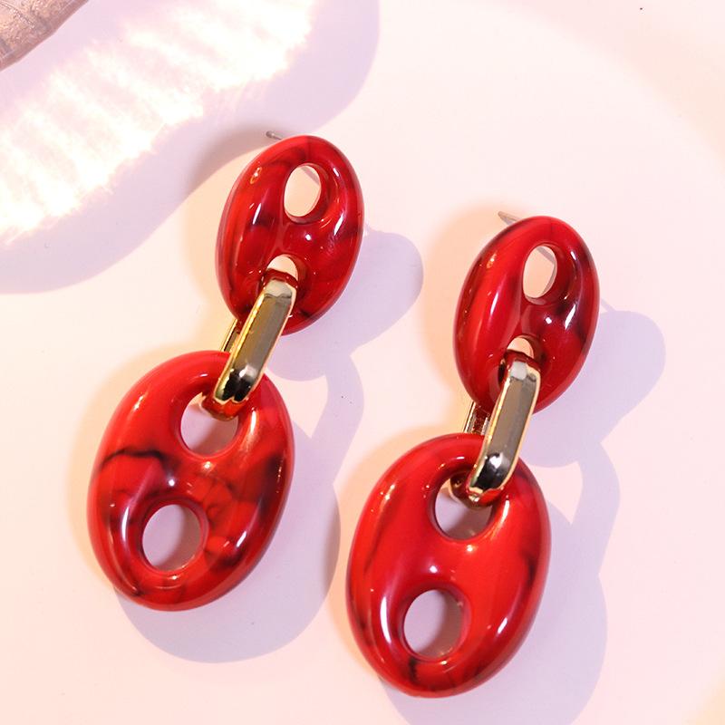 JMXD Retro Pig Nose Acrylic Earrings for Women, Y2K Animal Ear Studs, Minimalist Drop Dangle Earrings, Lightweight Winter Gift Idea