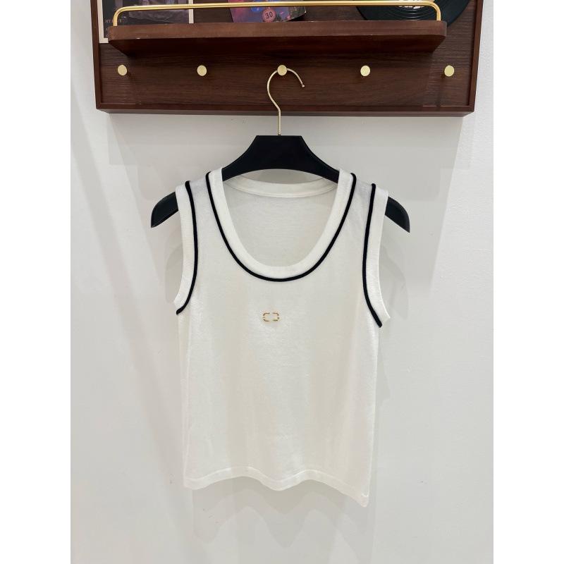European Gold Embroidered Knit Vest – Slim Fit, Round Neck, Contrast Edge.