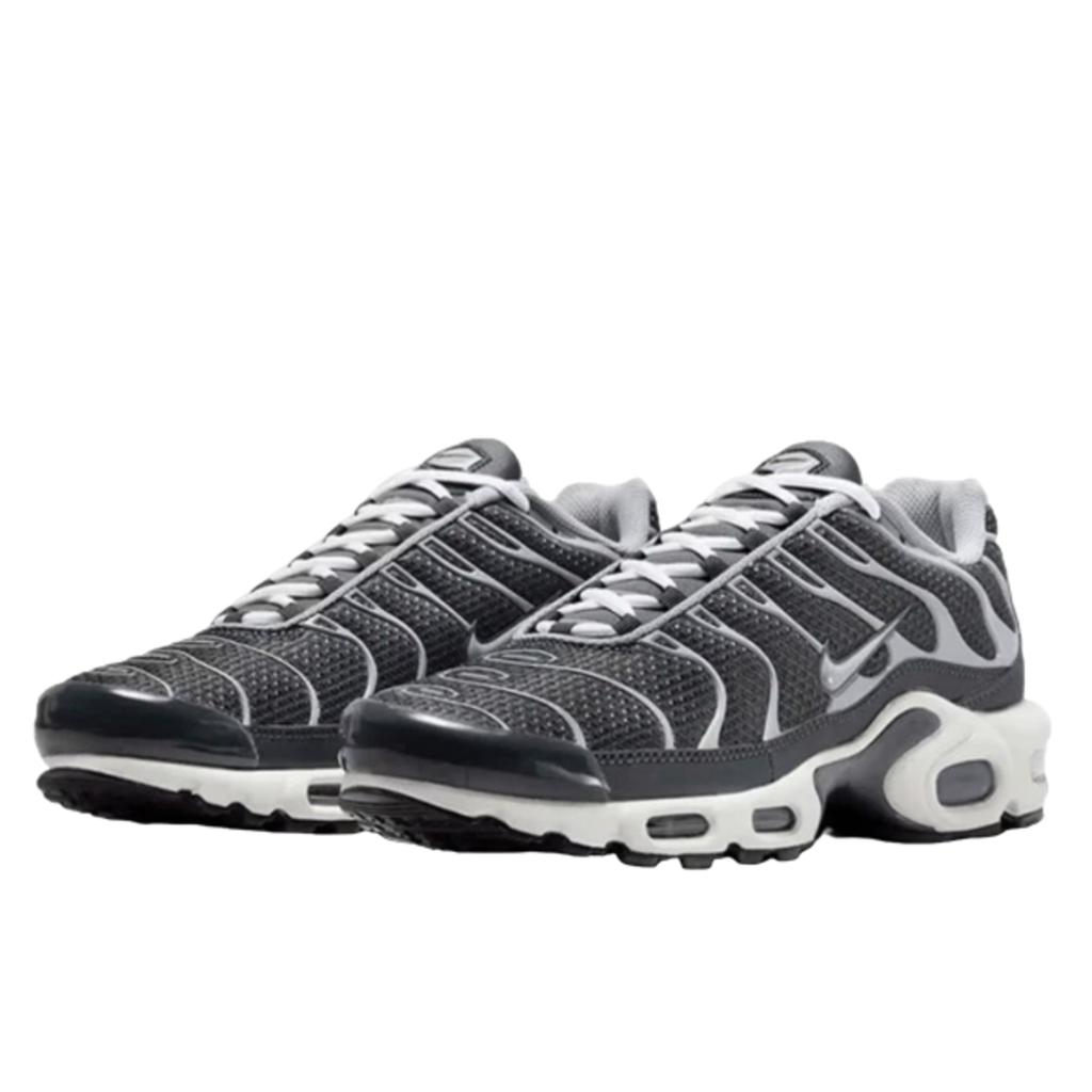 Nike Air Max Plus SE Greyscale Cool Grey