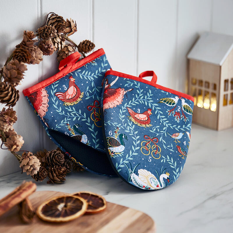 12 days of kitchen gloves and oven gloves Kitchen Gloves - 12 Days