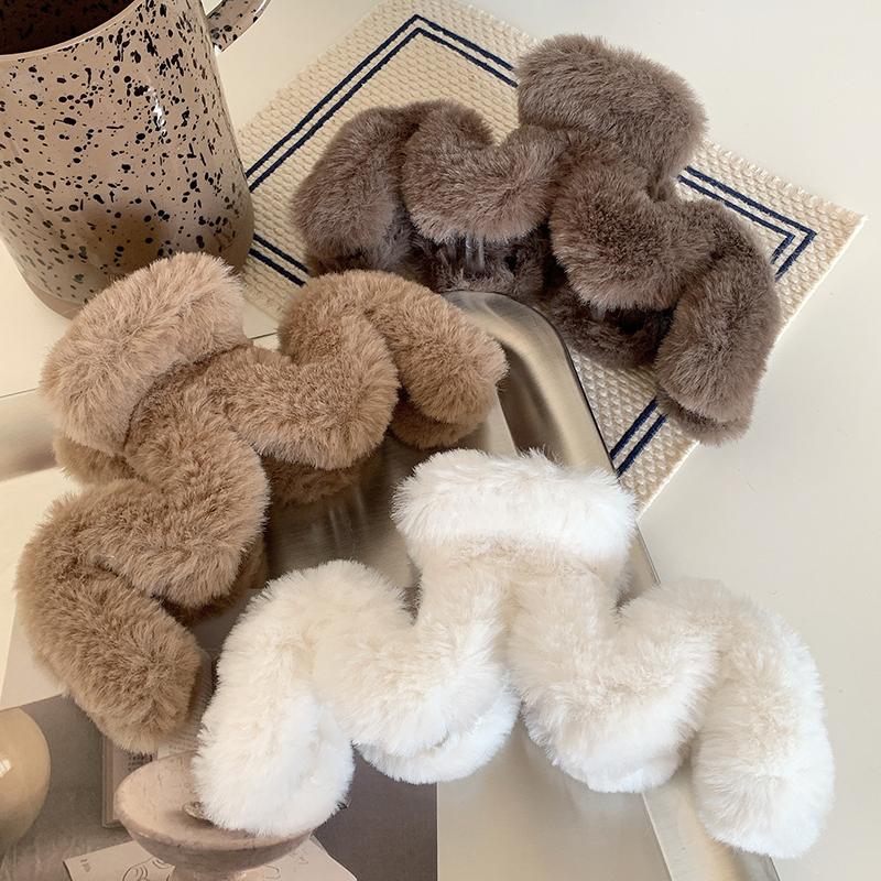 Accessoires de coiffure pour femmes et filles, mode coréenne, hiver, peluche, grande vague, épingles à cheveux élégantes, pince à cheveux en fausse fourrure, couvre-chef