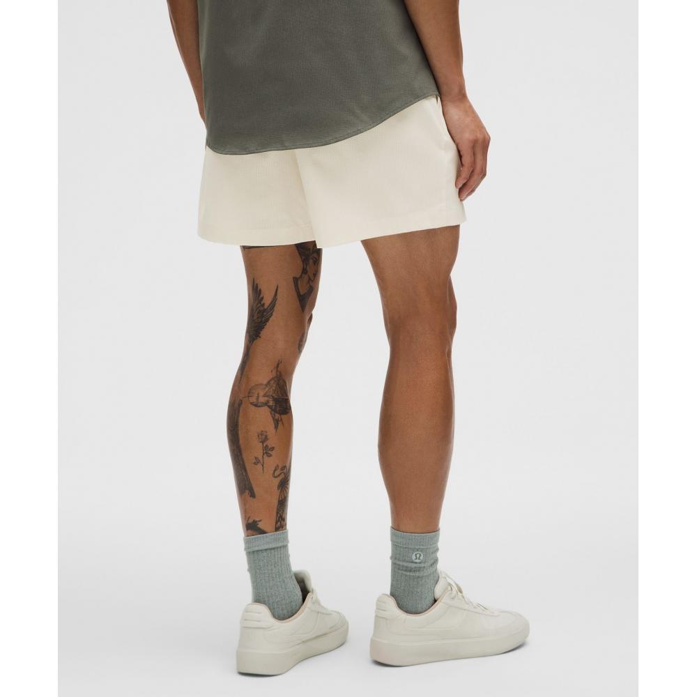 Lululemon Abc Wovenair Pull On Short 5  Light Ivory
