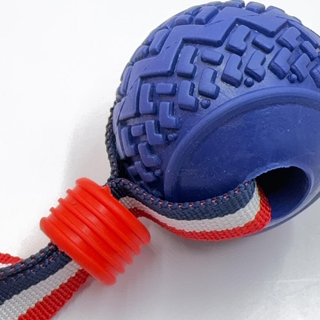 Interaktives Hundespielzeug – Rollender Ball mit Seil, Bewegungsaktiviertes Spiel, Wiederaufladbar, Ideal zur Langeweilebekämpfung für alle Hundegrößen