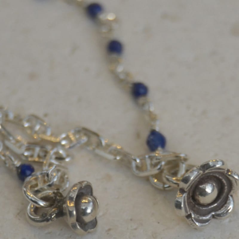 Martha auf dem Dachboden byzantinisch.lapis lazuli