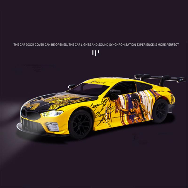 1/32 BMW M8 GTE Collaboration Version Alloy Sports Car Model Diecasts Metal Racing Car Vehicles Model Sound Light Kids Toys Gift
