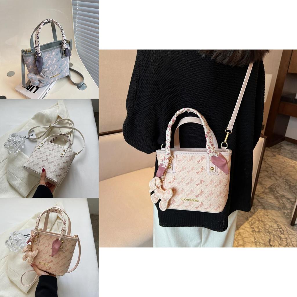 2024 New Fashion Floral Print Shoulder Bag Pu Material Water Bucket Bag