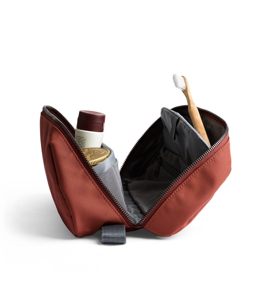 Bellroy Toiletry Kit Plus Pouch (Edkc-Cly-213) - Clay