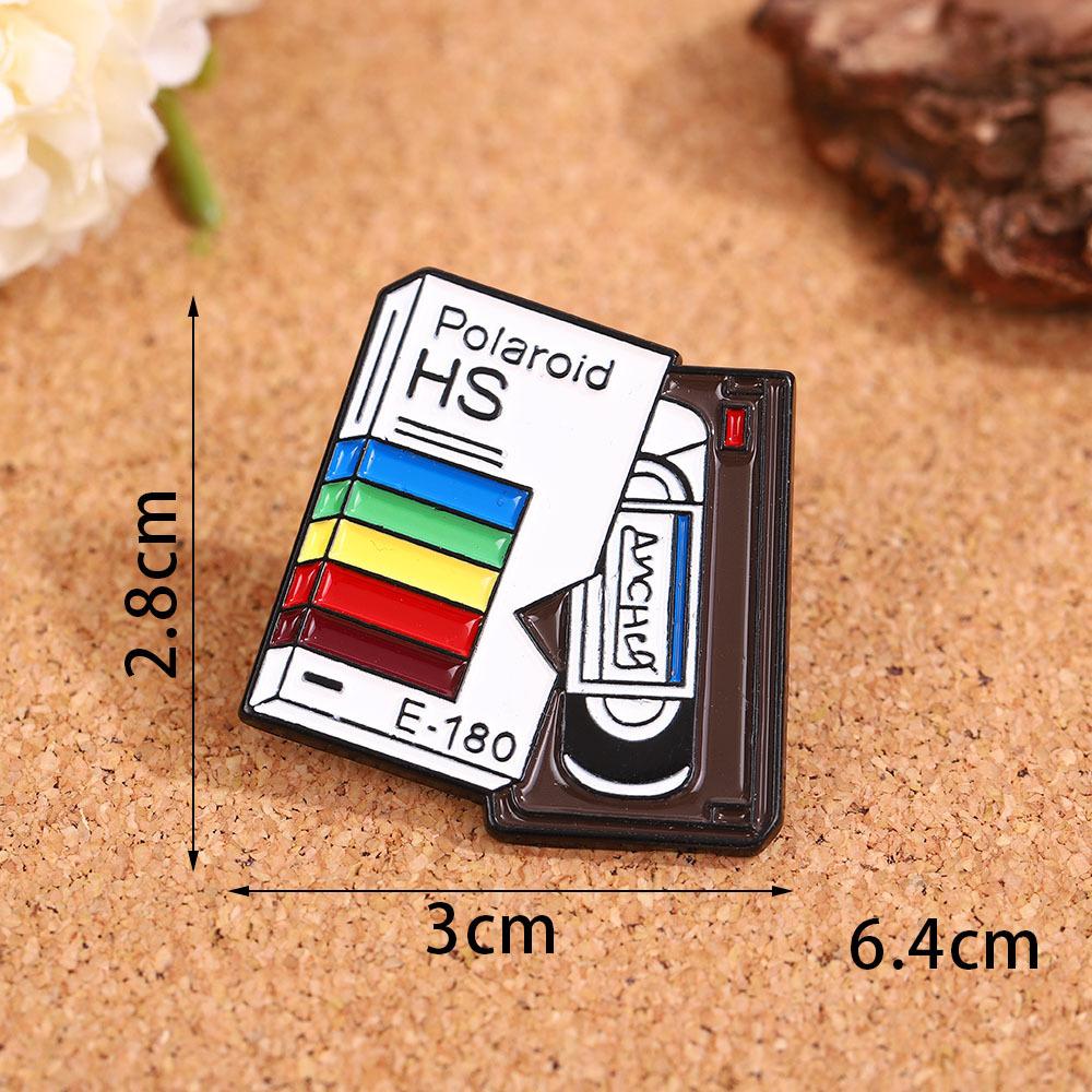 Cartoon English Alphabet Series Brooch Advanced Sense Niche Metal Badge Personalized Versatile Accessories