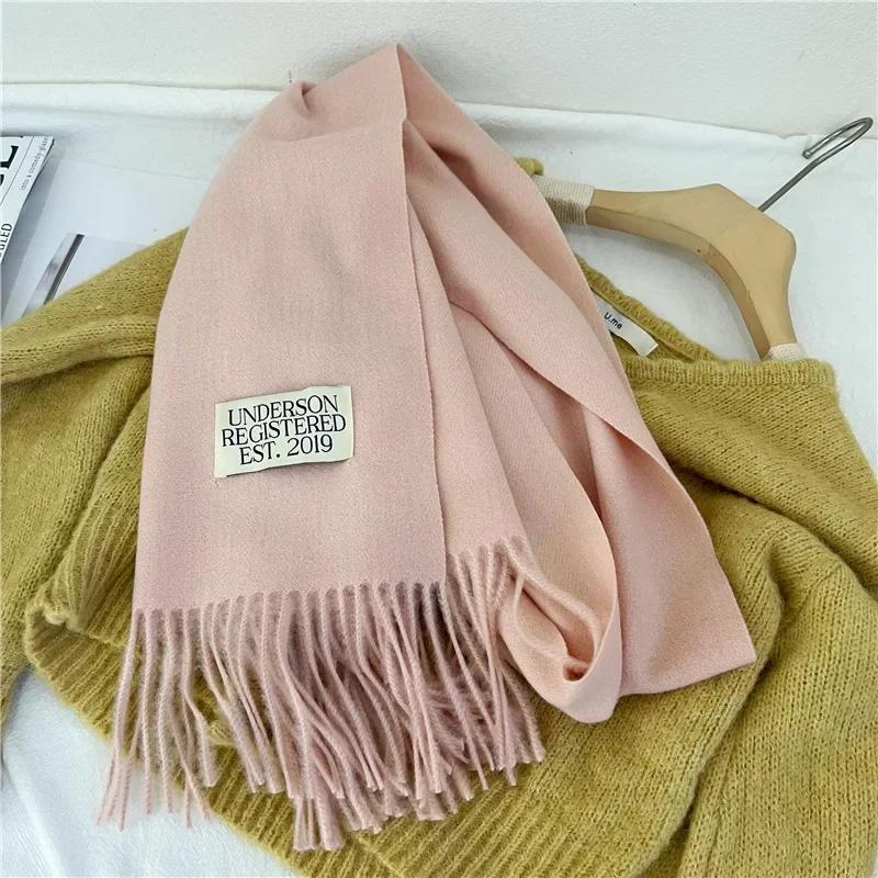 Lilla er veldig bra for å matche det nye ensfargede imiterte kashmirskjerfet høst og vinter fra Dongdaemun, Sør-Korea