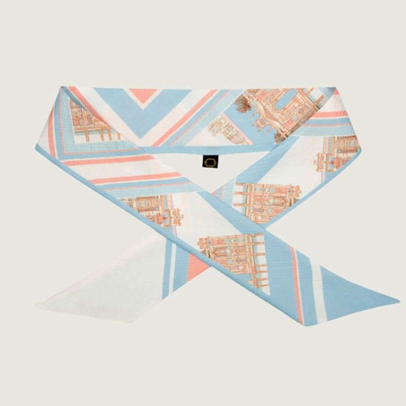 Saint Luxure Kind Sky Blue