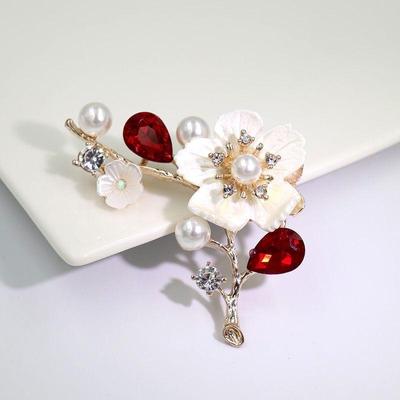 Elegante Kristallschale Pflaumenblüten Brosche Anstecknadel für Damen