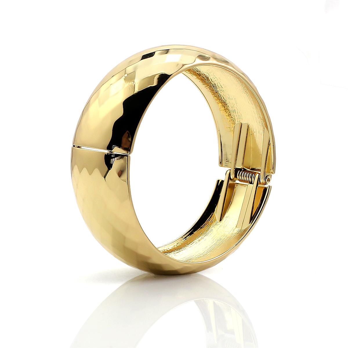 2026 New Arrival Women s Fashion Cuff Bracelets Popular Exaggerated Glossy Geometric Wide Bangle Trendy Metal Alloy Bracelet