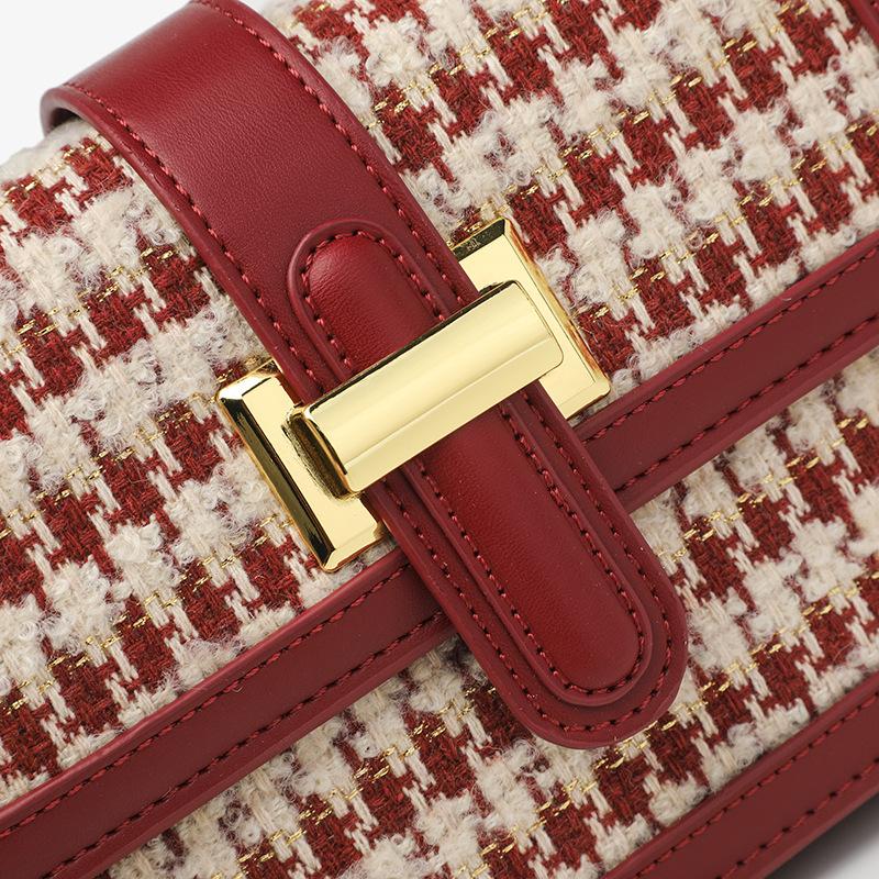 Wedding Bag 2024 New Summer Small Square Bag Red Wedding Bag Niche Versatile Ins Single Shoulder Crossbody Bridal Bag