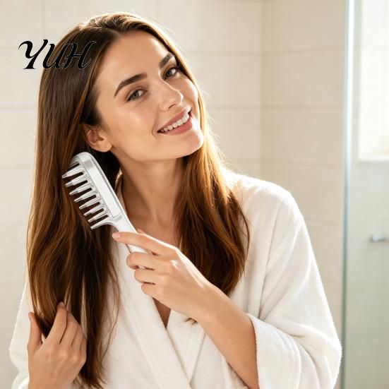 Scalp Health Massager Hair Oil Applicator Comb, Refillable Applicator, Leak Proof Comb Dispenser, Massaging for Men Women Care