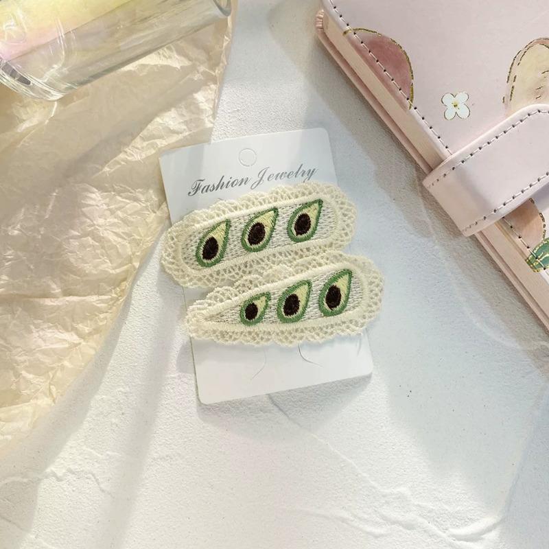 Sweeembroidery Haaraccessoires Mädchen Herz Spitze Seitenclip Niedliche Kinder-Haaraccessoires Pastorale Frucht Haarnadel