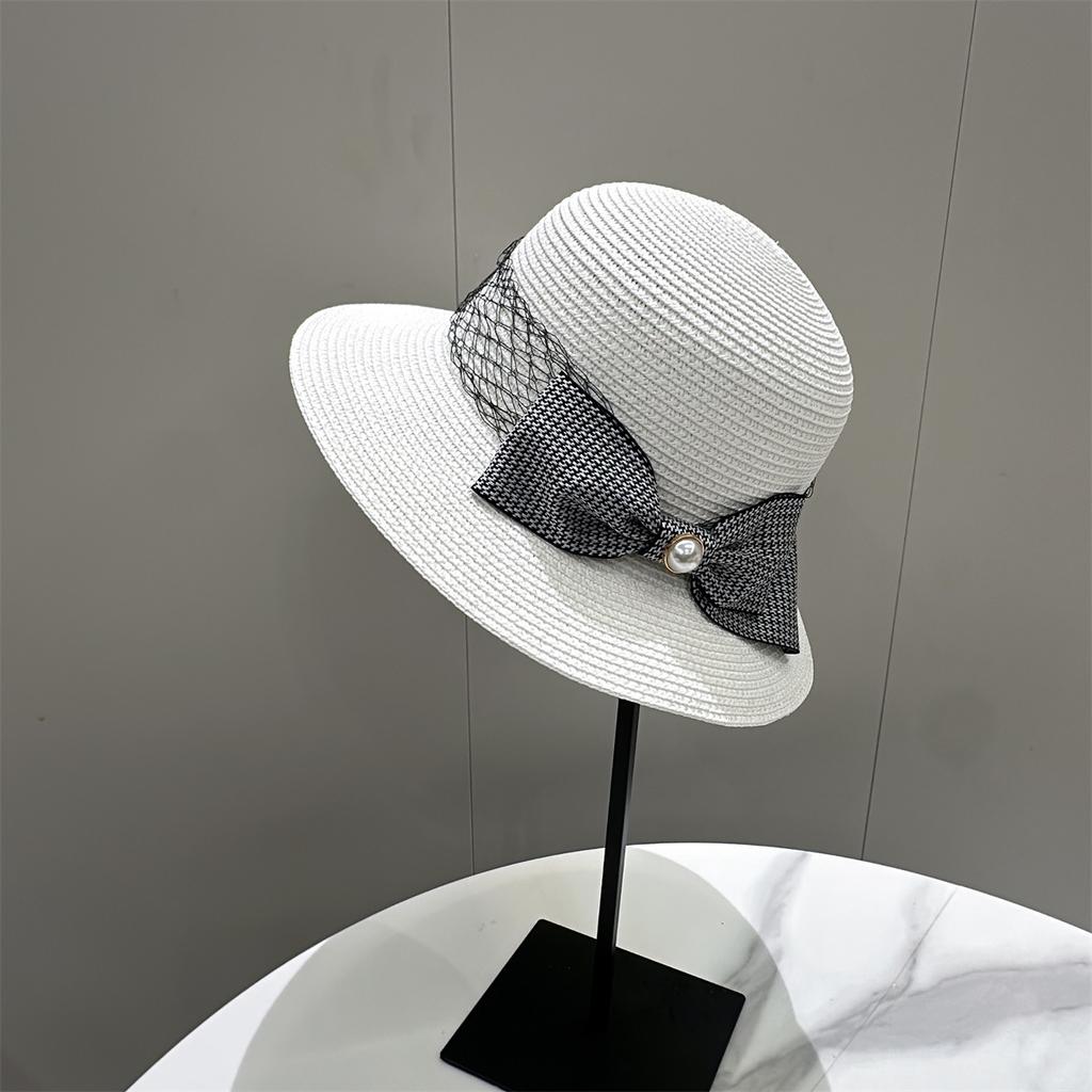 New Simple Hepburn Butterfly Knot Straw Hat Women's Beach Hat French Vintage Pearl Fisherman Sun Hat Bucket Hat