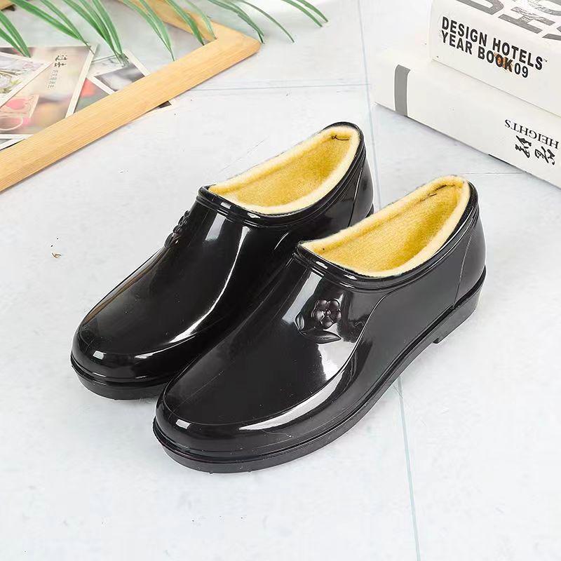 Women's Yuanbao Short Rain Boots: Non-Slip, Wear-Resistant, Warm Water Shoes for Kitchen, Spring & Autumn Wear
