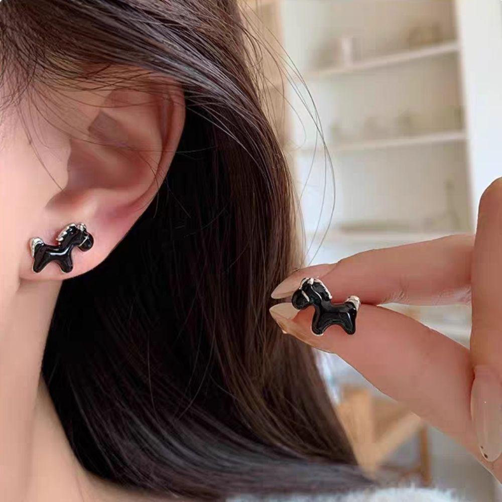 Ear Jewelry New Year Pony Earrings Fashion Red Drop Earrings Vintage Drip Oil Earrings  Girls