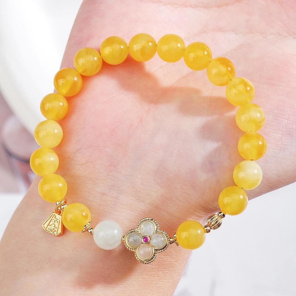 Yellow Agate Crystal Bracelet for Women - Unique Design with Deer Charm, Perfect Gift for Best Friends or Classmates.