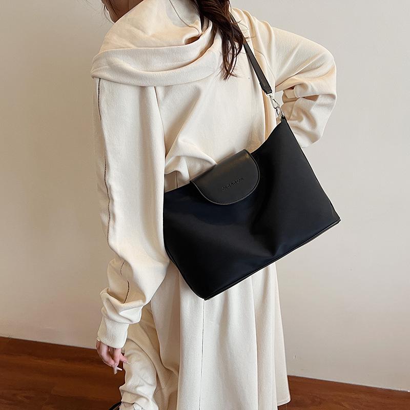 New summer commuting large-capacity tote bag women's slack niche contrasting color splicing women's backpack