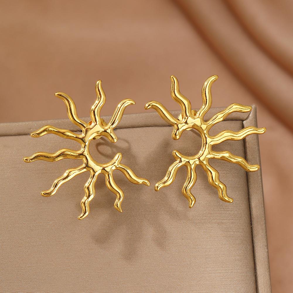 Stainless Steel Earrings Beautifully Unique and Individual Designs Blazing Sun Sculpted Earrings For Women Zircon Daily Wear