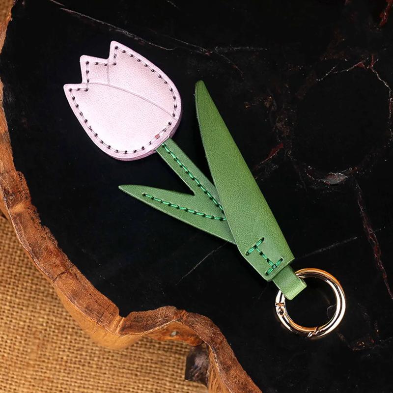 Pu Leather Tulip Flower Keychain Multi-Color Bag Pendant Vintage Cartoon Design Car Keyring Charm Gifts