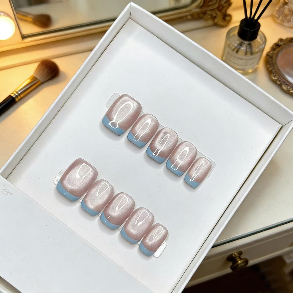 10Pcs Blue Cat Eye Nude Short Press On Nails Handmade Full Coverage False Nail Tips For Women And Girls