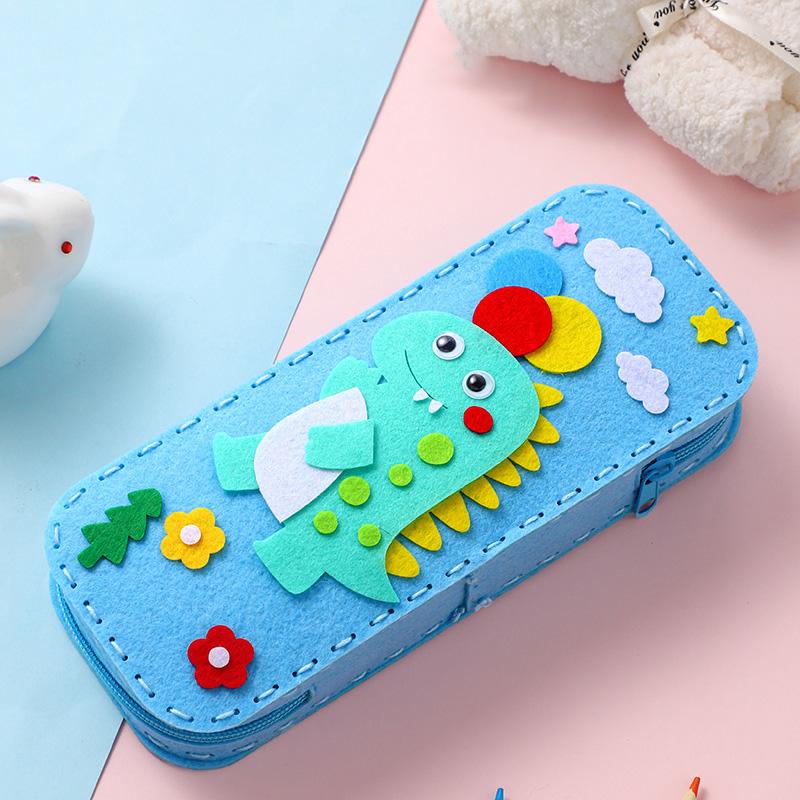 Children's Sewing Stationery Bag Handmade Material Kits Cute Cartoon Non-woven Fabric Lacing Pencil Case Craft for Kids Toddlers