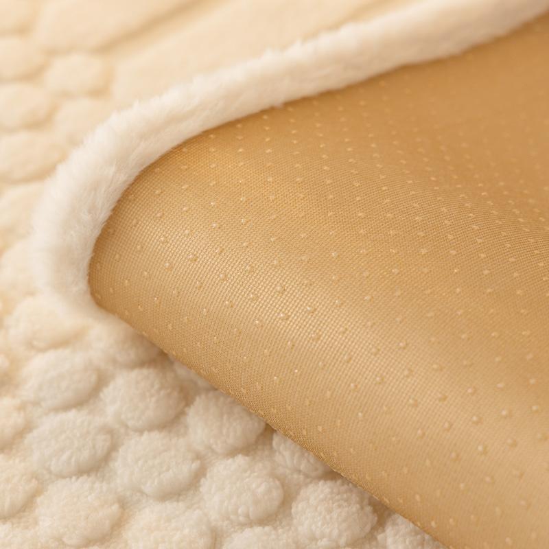 Pogrubiony Ciepły Geometryczny Żakardowy Polar Antypoślizgowy Pokrowiec na Sofę do Salonu Pokrowiec na Siedzisko Kanapy Ciepły Jednolity Pikowany Polarowy Ręcznik na Sofę