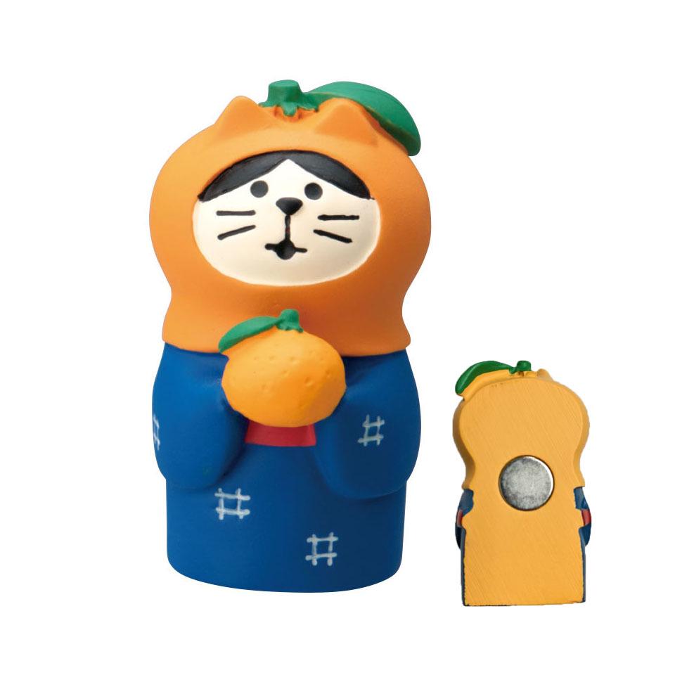 Japanese Cat Magnet: Cute Resin Sticker & Message Clip Toy for Refrigerator Decor